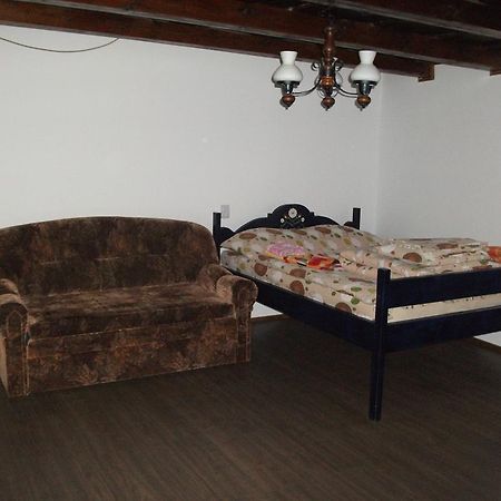 Maksai Lak Appartement Ocna de Sus Buitenkant foto