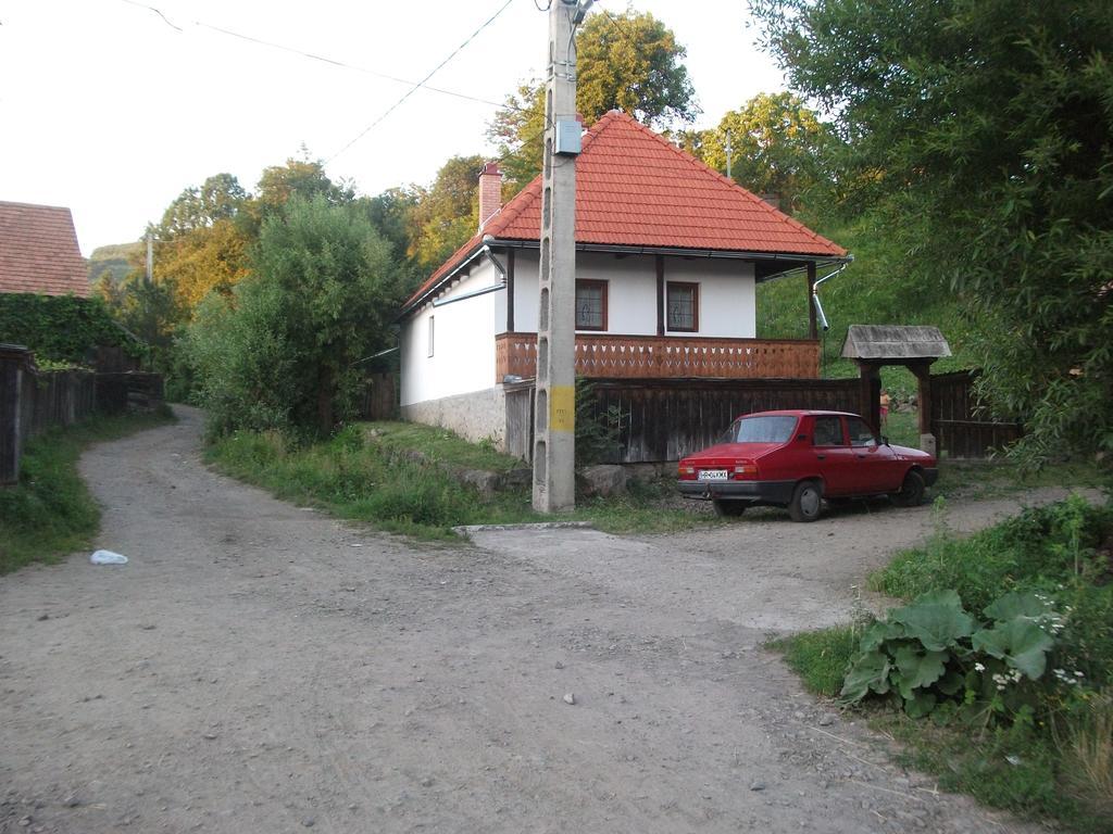 Maksai Lak Appartement Ocna de Sus Buitenkant foto